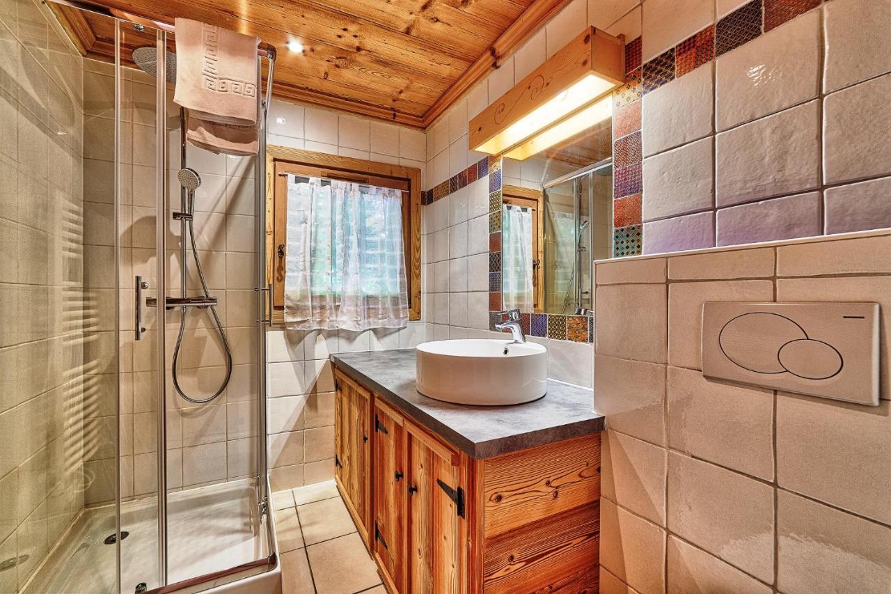 Yeti Lodge Rooms Аржантьер Экстерьер фото